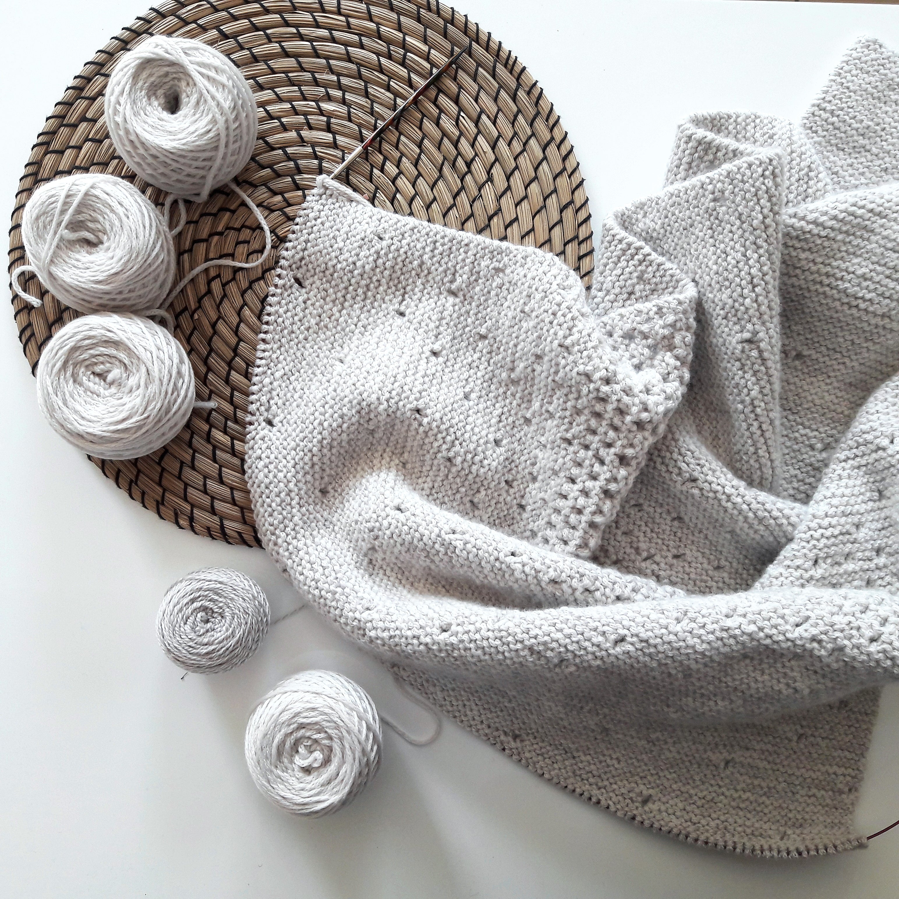 DRYS - SHAWL - Knitting Pattern