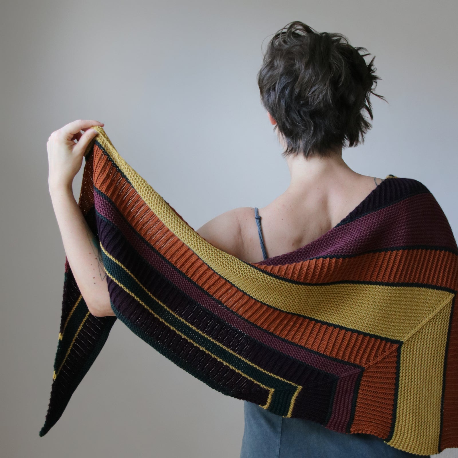 Crush Season - SHAWL - Knitting Pattern