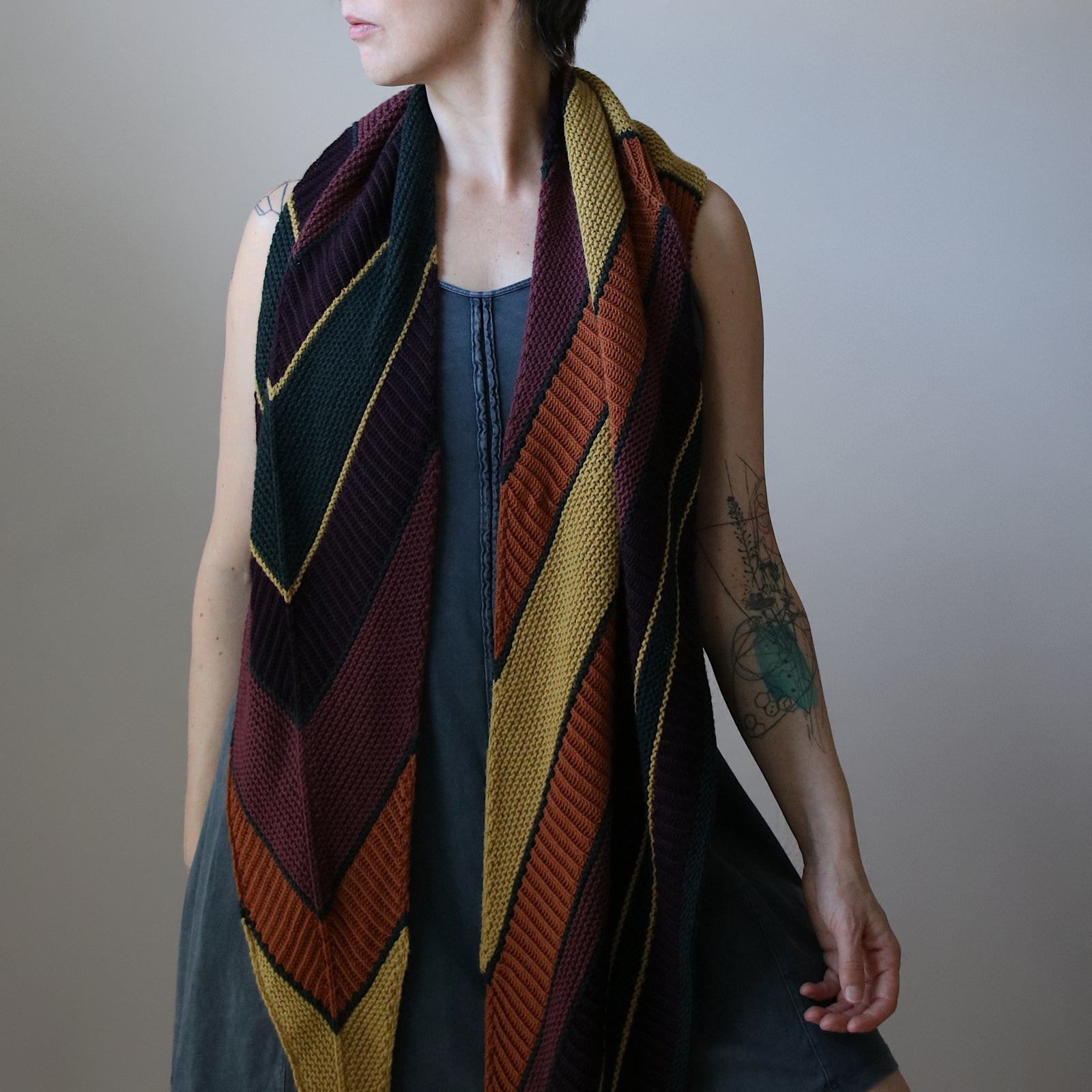 Crush Season - SHAWL - Knitting Pattern