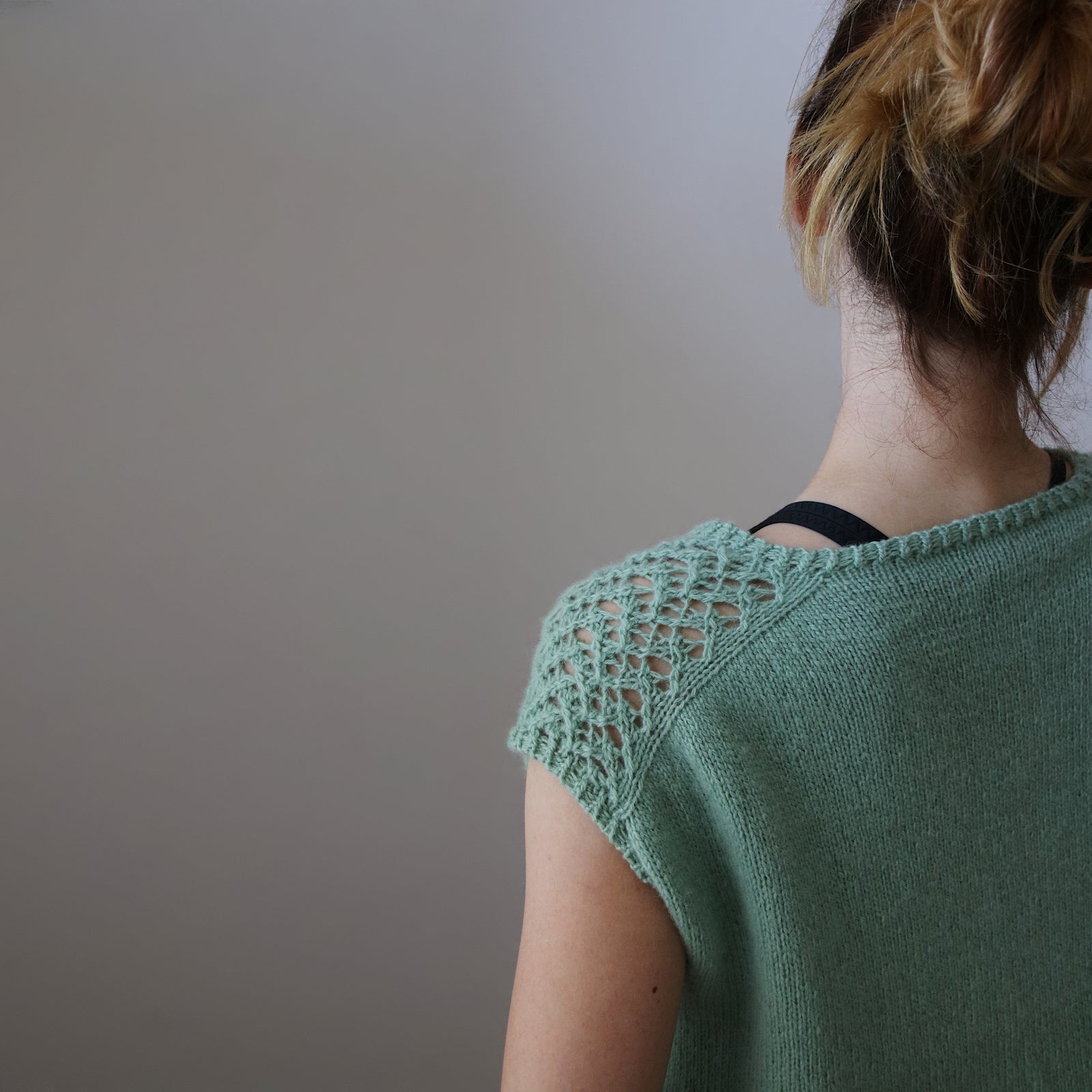 Whisperlike - SWEATER - Knitting Pattern