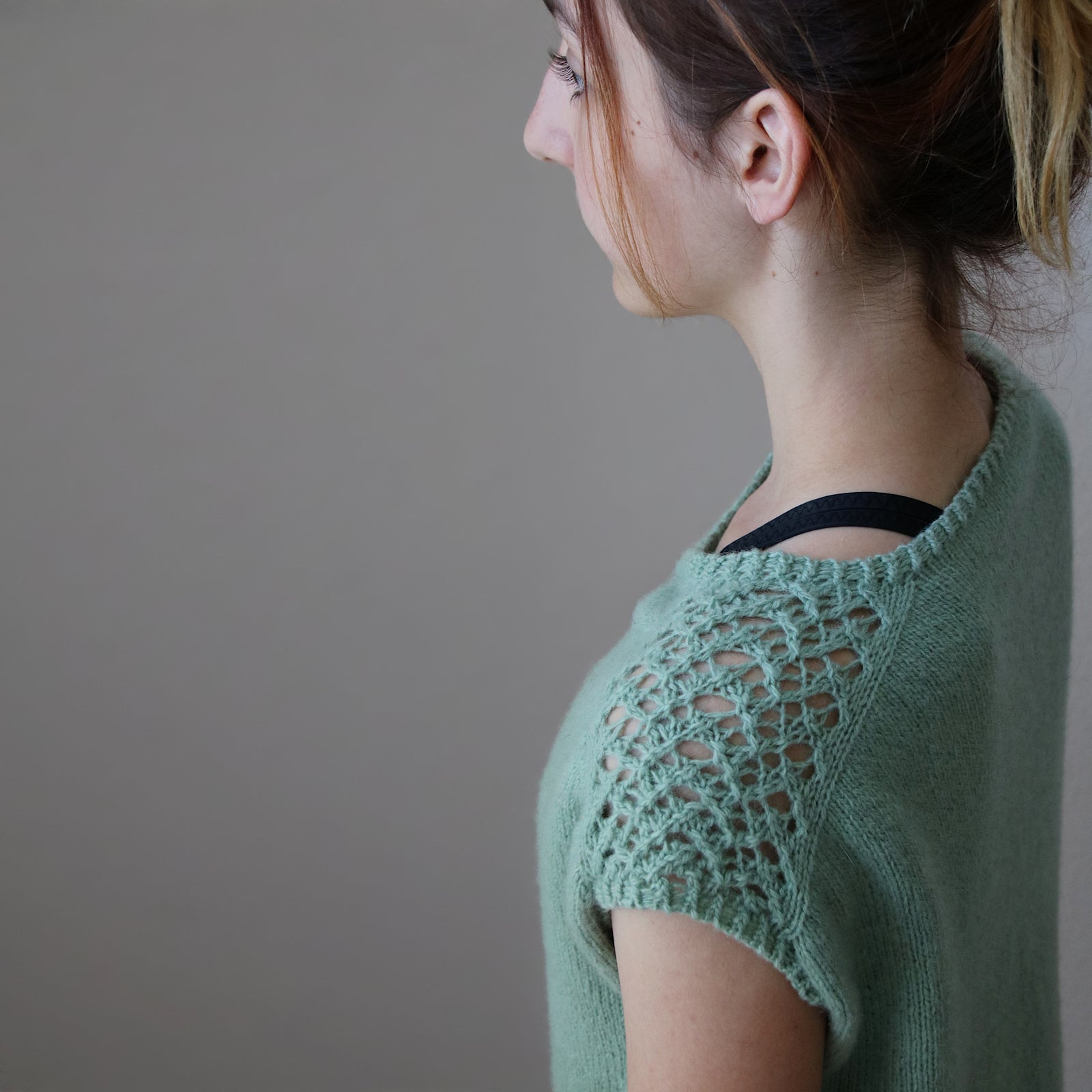 Whisperlike - SWEATER - Knitting Pattern
