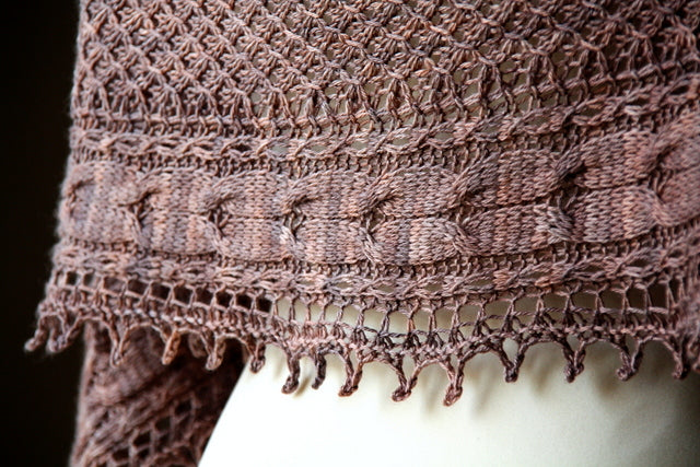 Dark Champagne Design