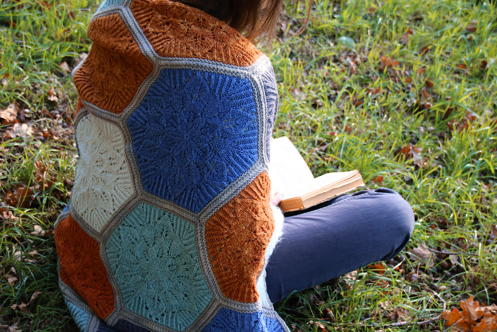 Made of Moments - BLANKET - Knitting Pattern