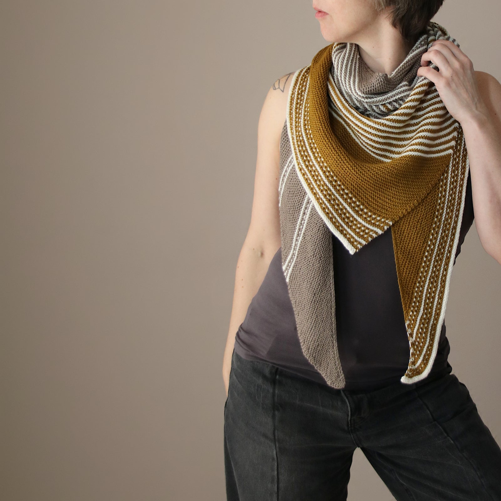 Drachenfels - SHAWL - Knitting Kit