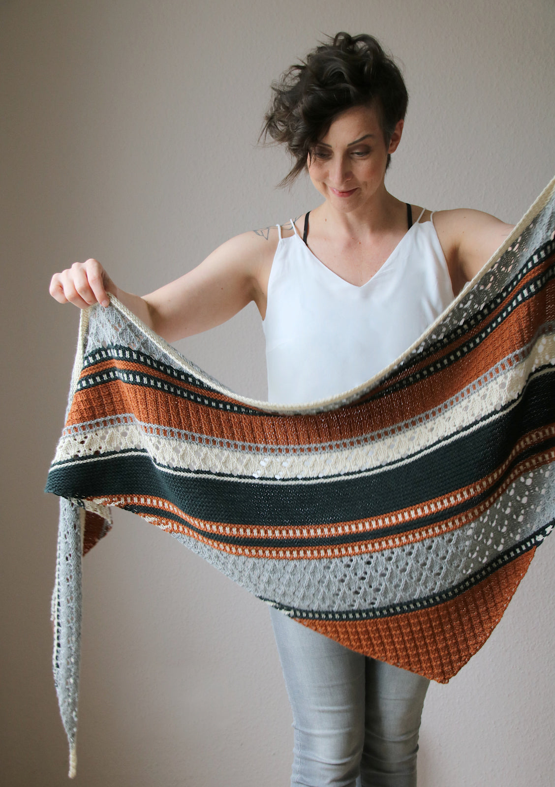 Linebreak - SHAWL - Knitting Pattern