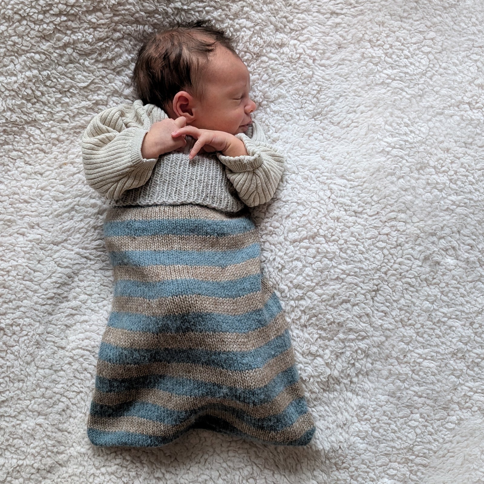 Safe & Warm Baby Sleep Bag - SLEEP BAG - Knitting Pattern